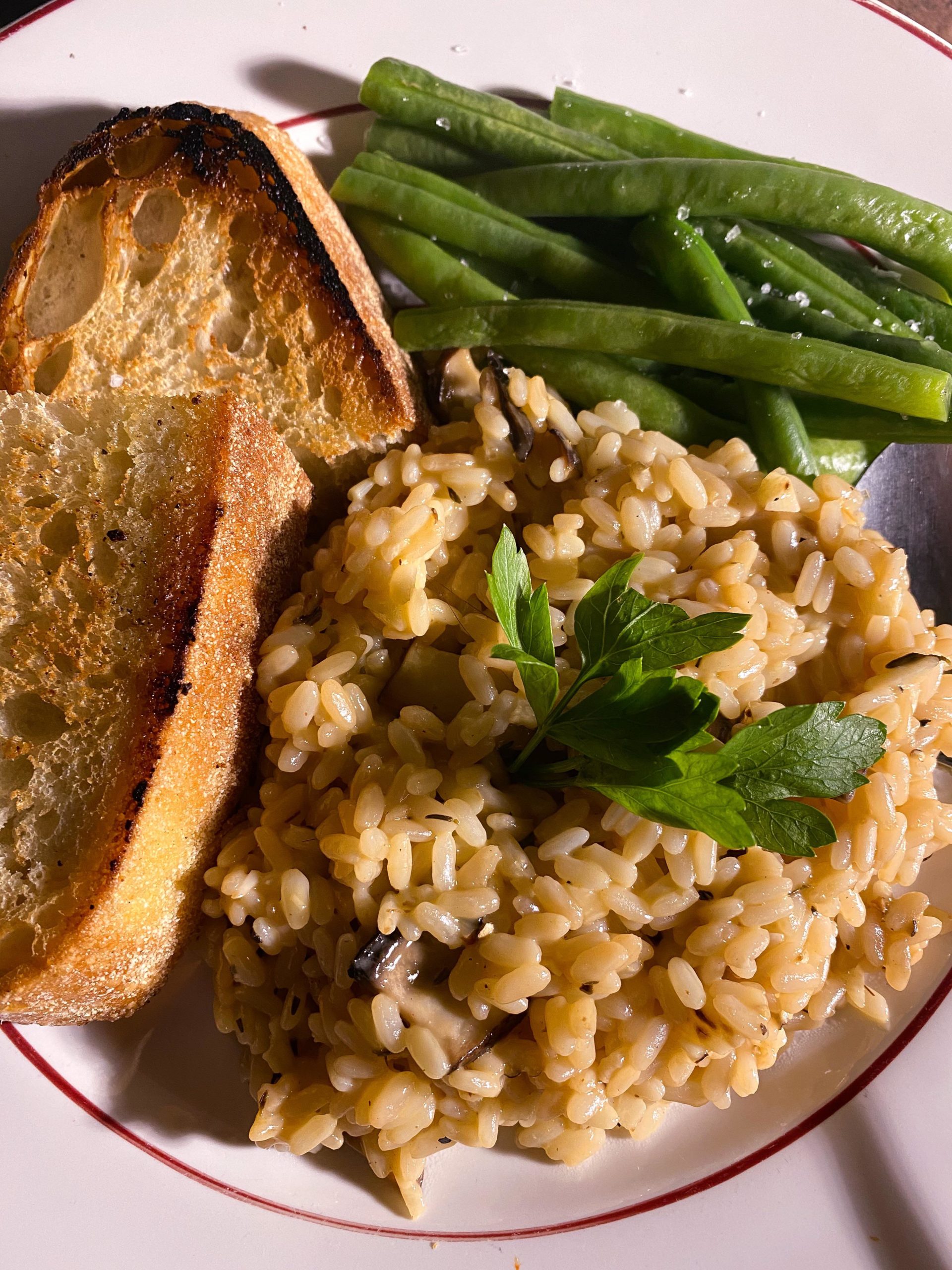 Portobello Risotto 🍄 finished with some creamy coconut milk and fresh
