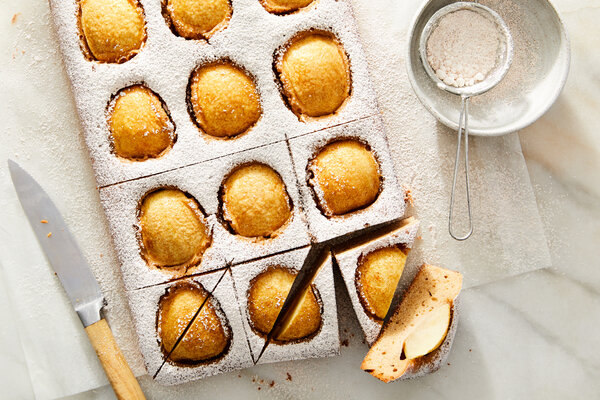 Cinnamon Apple Sheet Cake