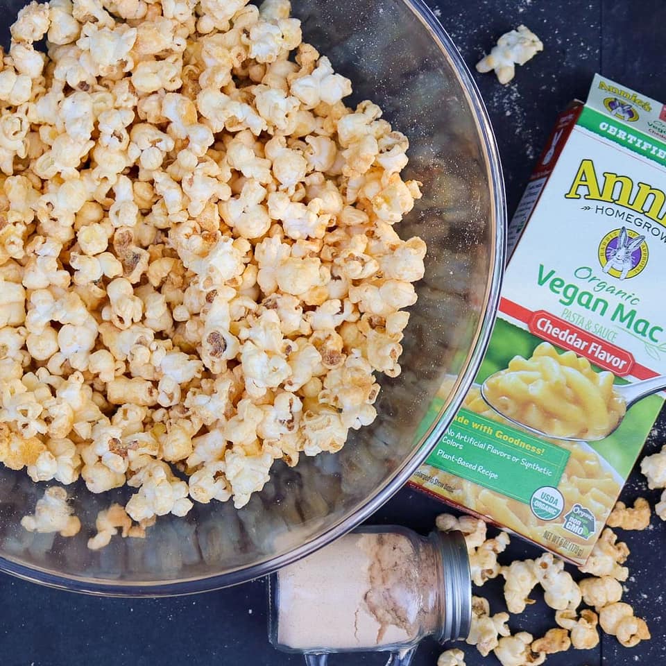 BEST vegan food hack right here! Mac & cheese powder + popcorn