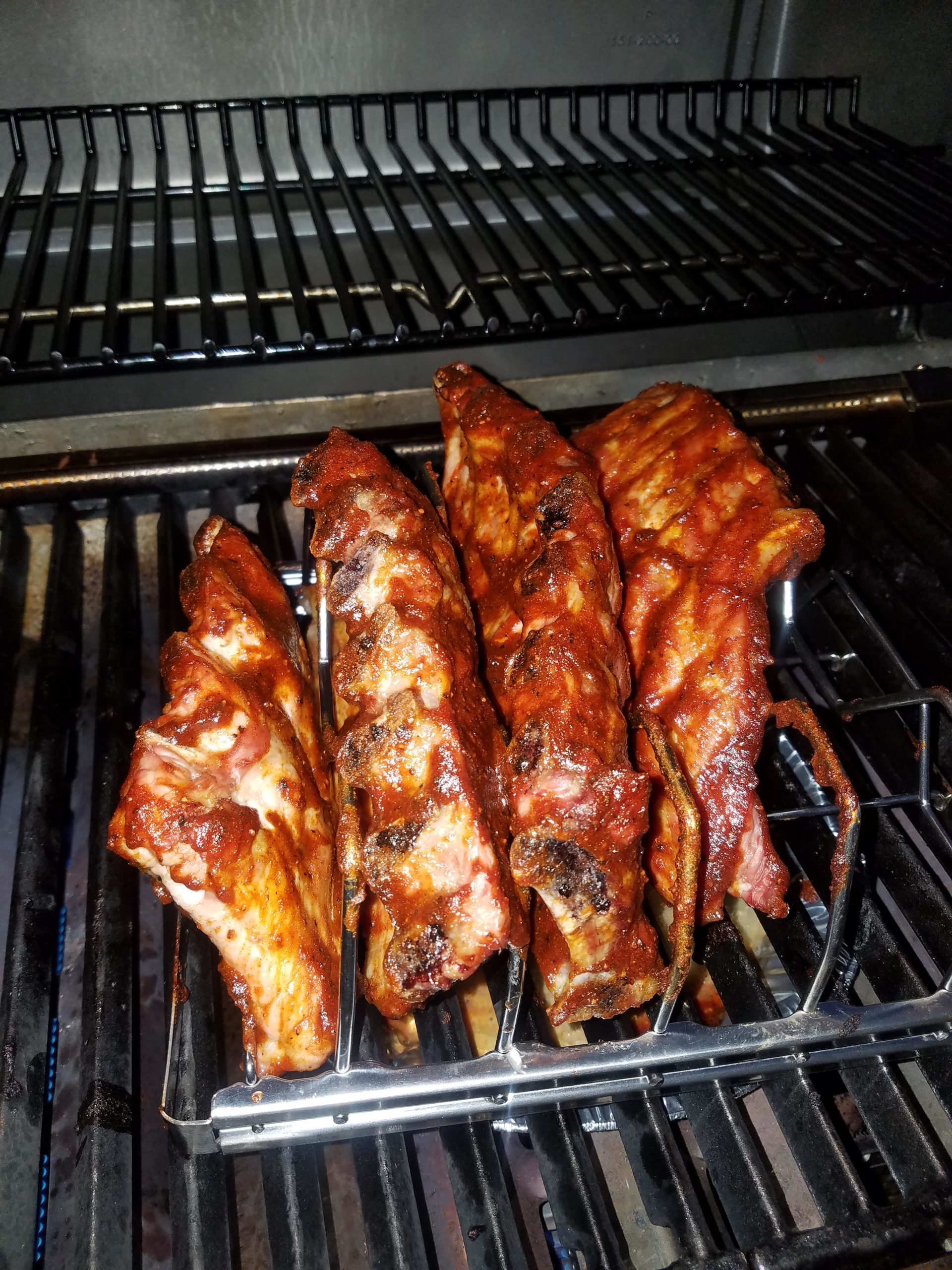 After 35+ years, I finally got myself a premium brand grill……Broil King