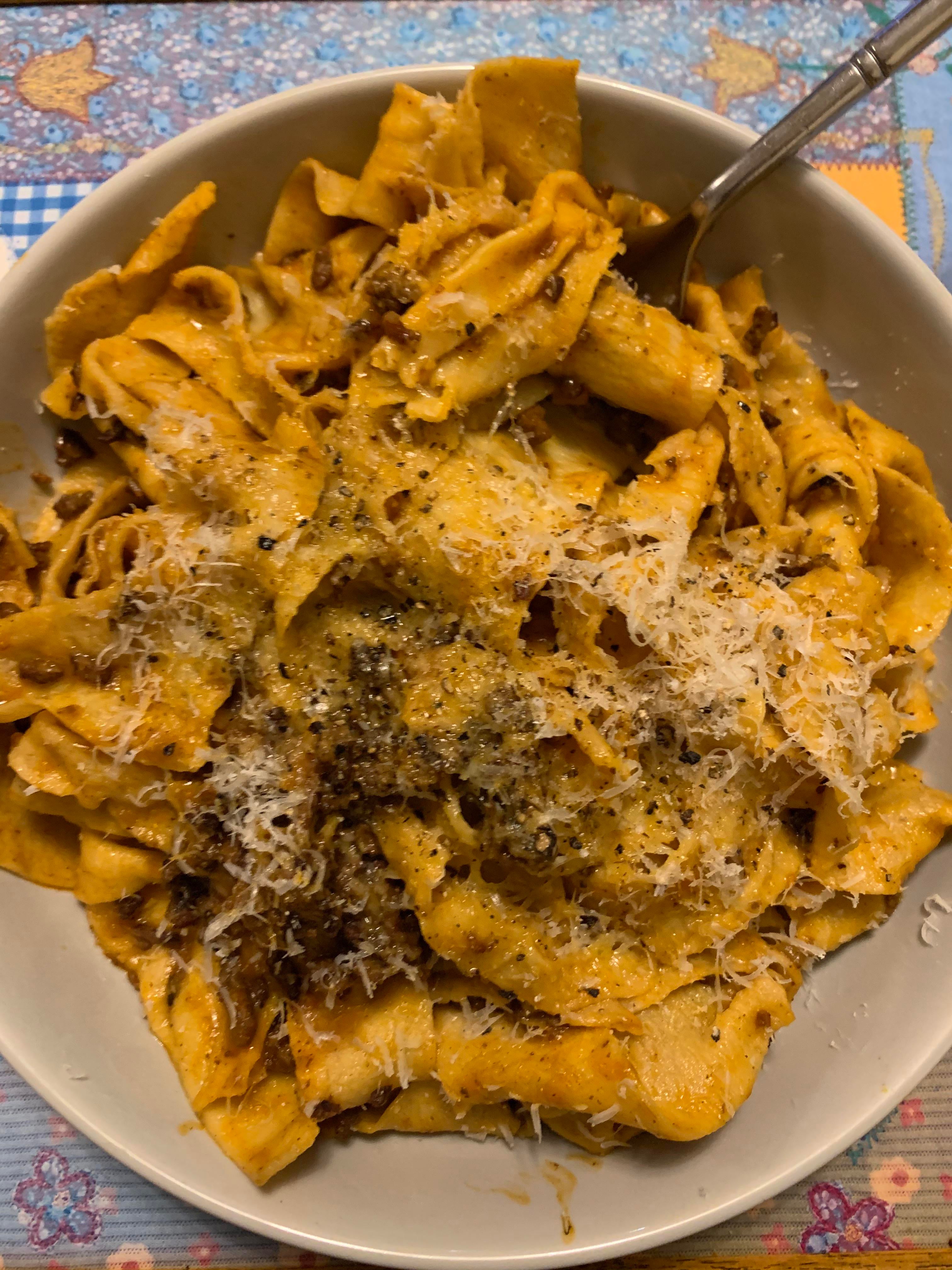 Pappardelle alla Bolognese - Dining and Cooking