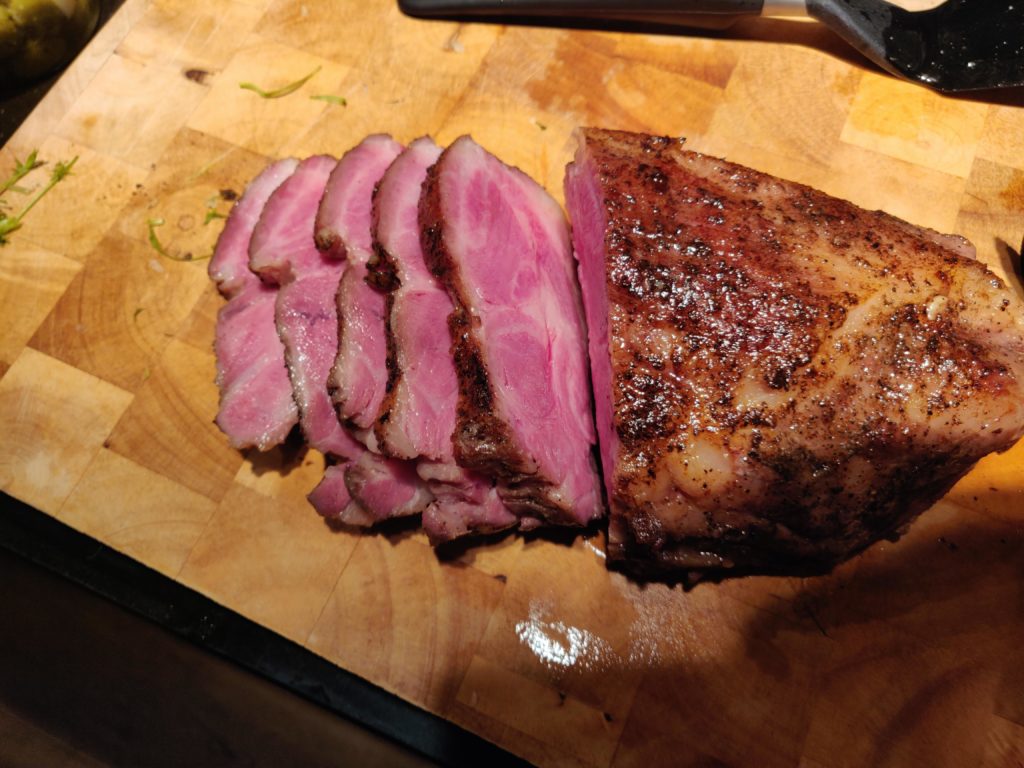 Iberico Cabecero (pork neck), 6 hours at 59 degrees! Verdict: Amazing flavour and the fat rendered beautifully and it maintained it's juiciness, could've possibly benefited from 1 or 2 hours more for the fat to get extra jelly-like.