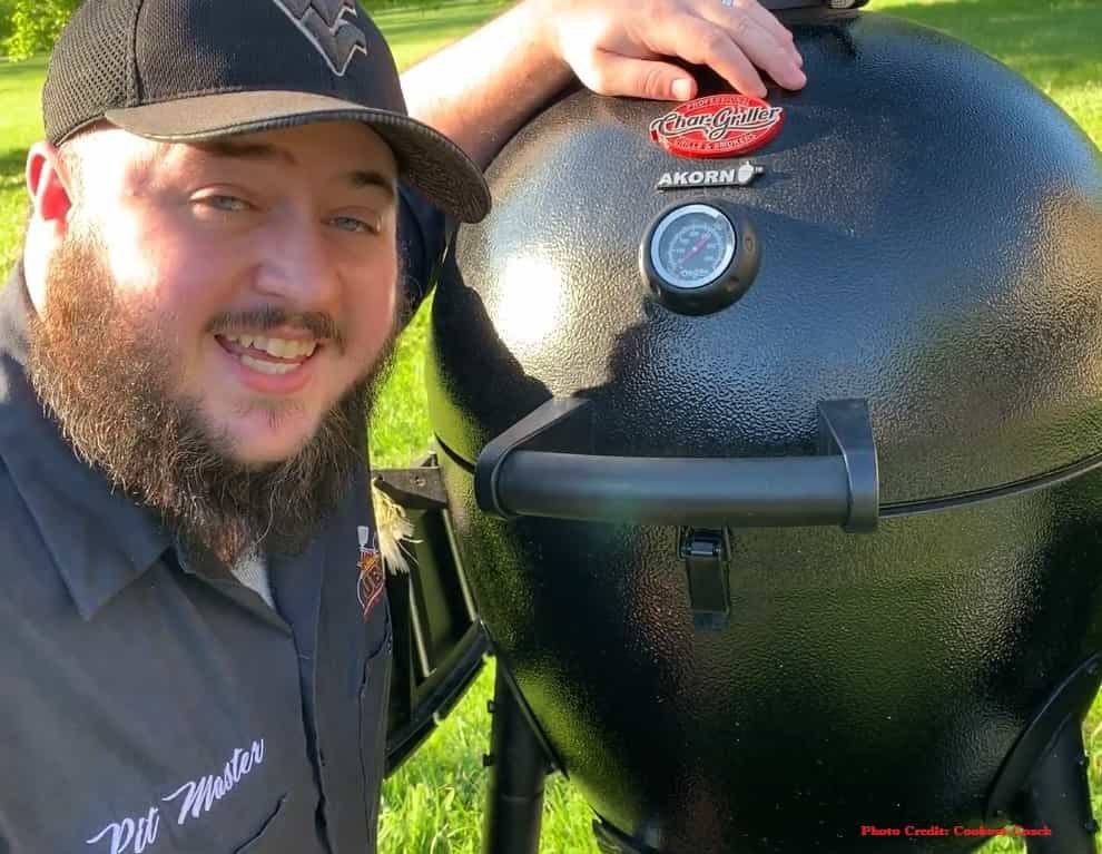 How to season a charcoal grill? Comment your tips and help the others