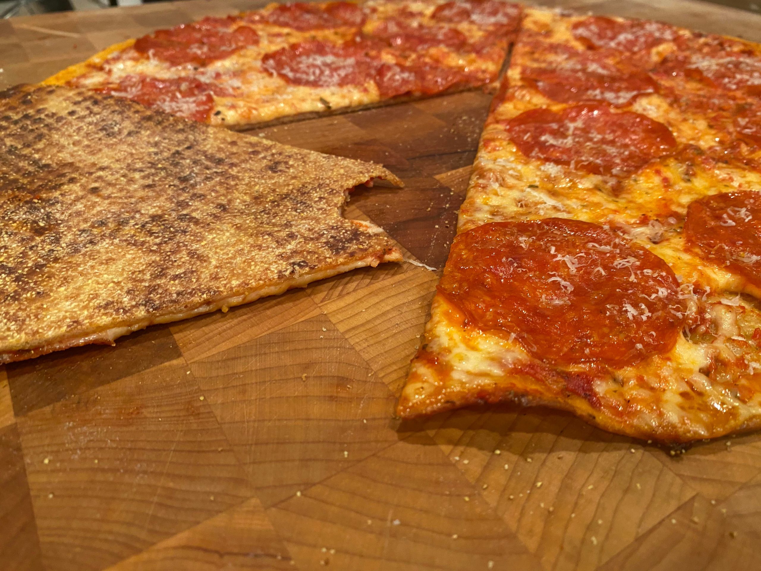 the-thinnest-crust-pizza-ever-dining-and-cooking