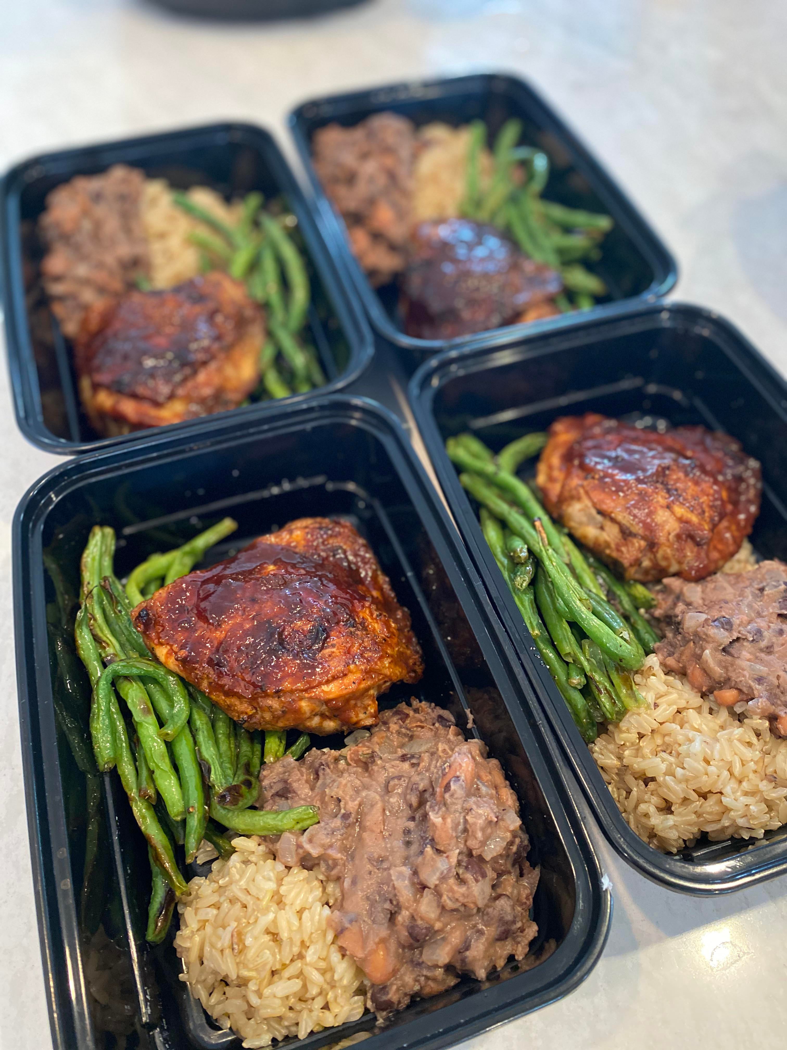 Bbq chicken, green beans, brown rice and refried beans. - Dining and