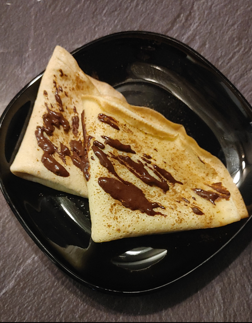 Not pretty but very tasty (175 kcal for two crêpes) - Dining and Cooking