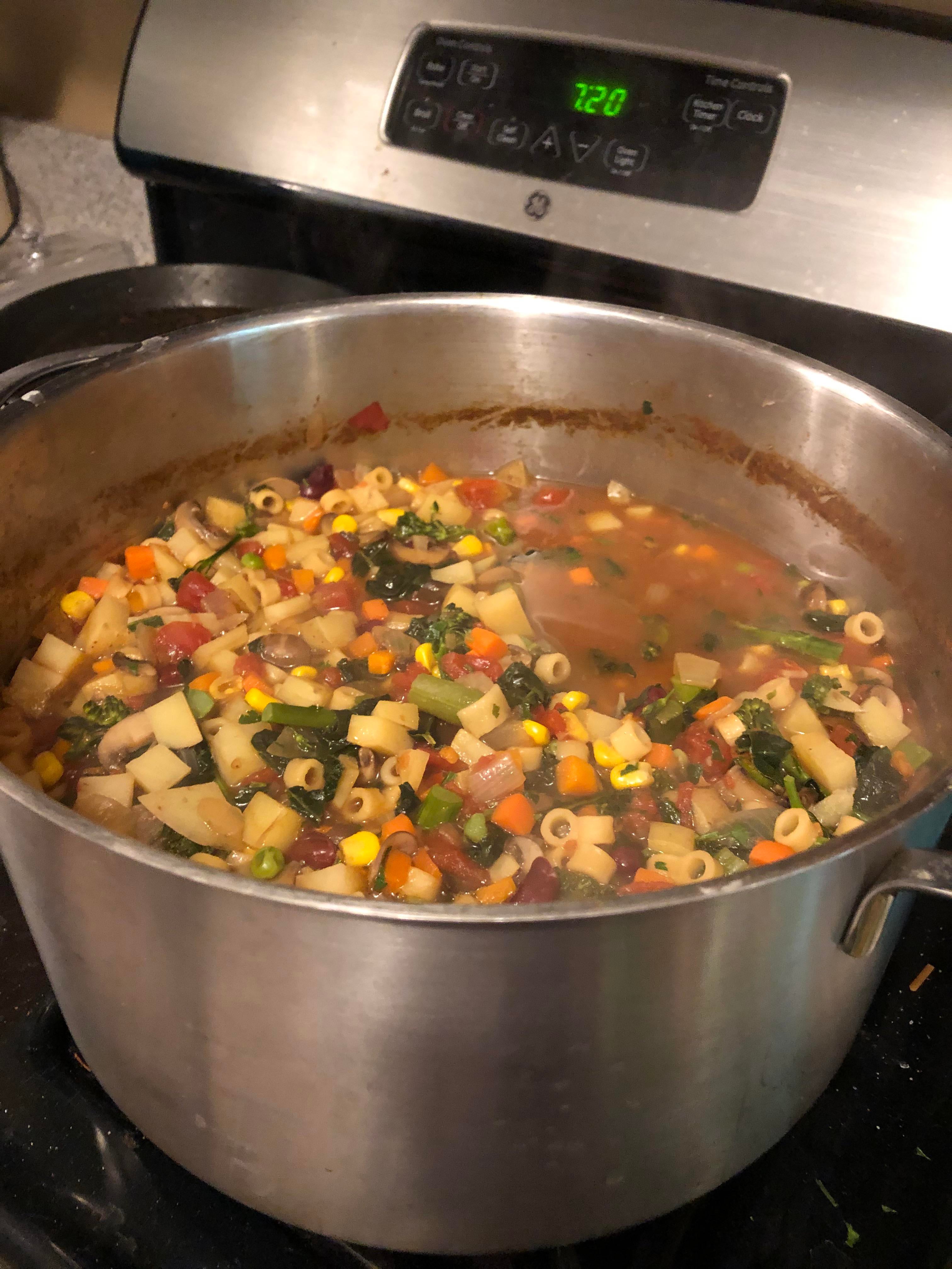 I only know how to make one size of a pot of soup, ginormous. Dining