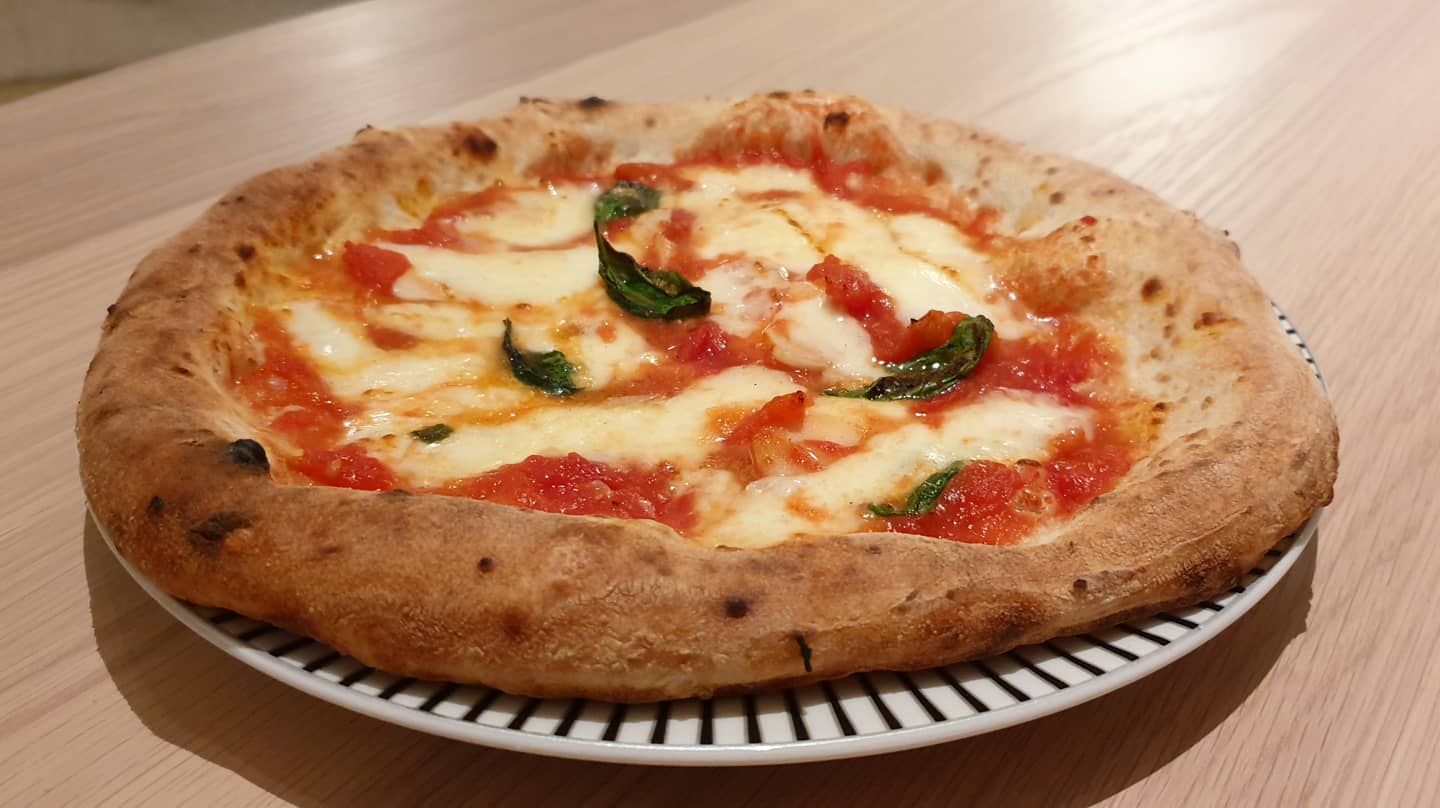 First pizza in my new oven (Effeuno P134H 500c) - Dining and Cooking