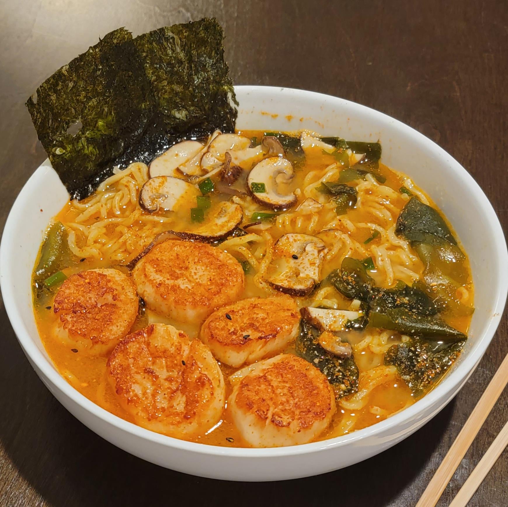 Homemade scallop ramen Dining and Cooking