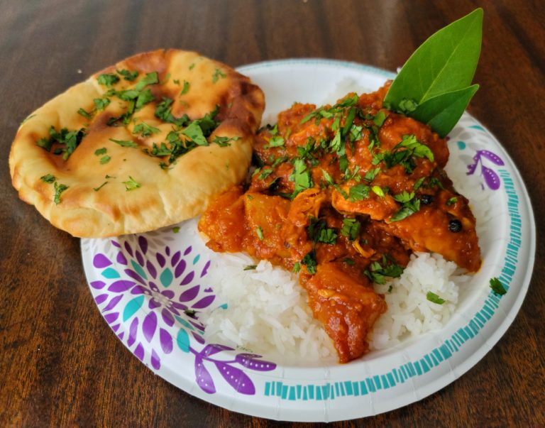 [Homemade] Rotis with okra in a tamarind based curry! - Dining and Cooking
