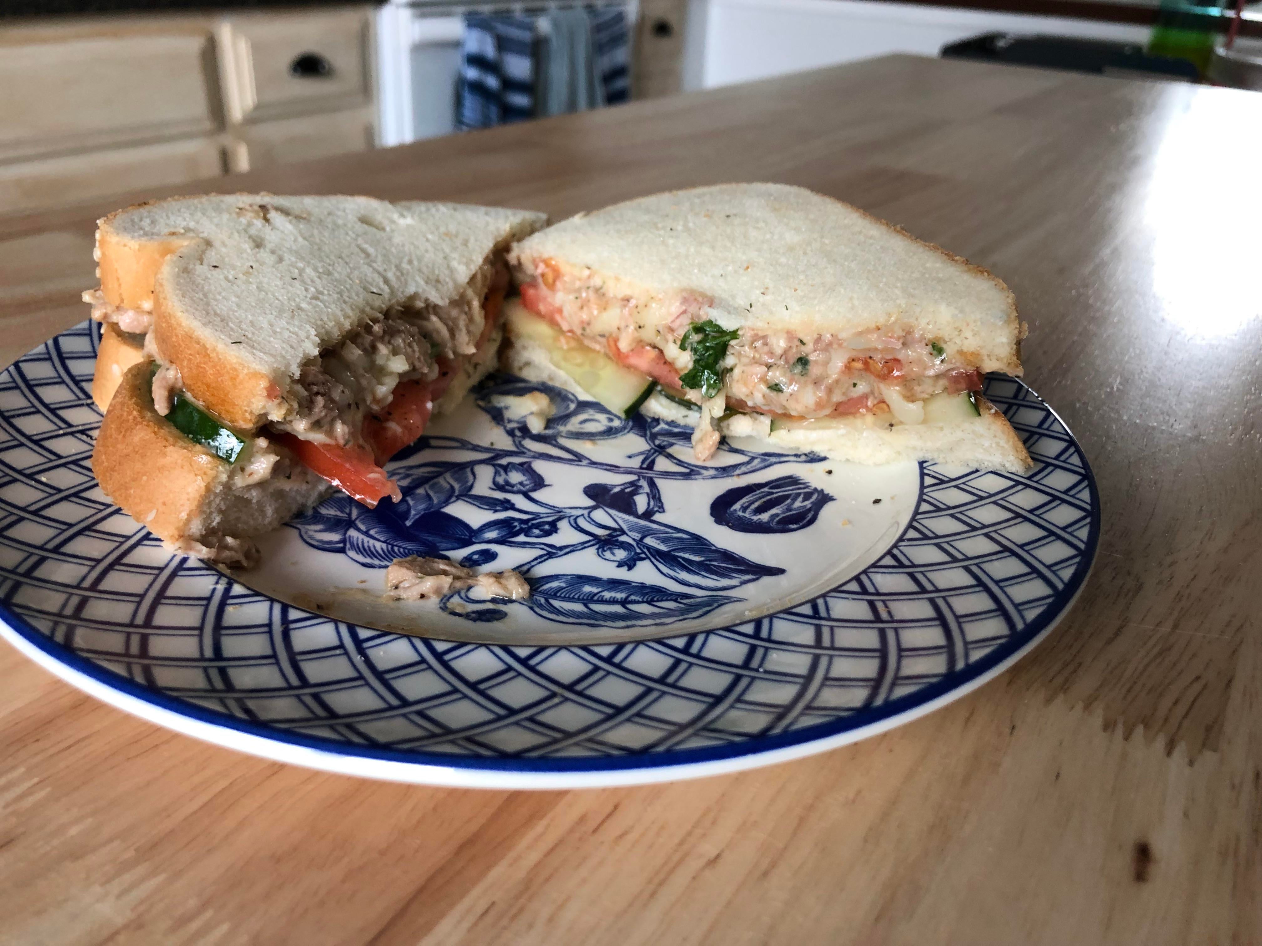 Wasn’t a pretty sandwich, but damn it was good! Tried J. Kenji LopezAlt’s tuna melt w/ EVOO and