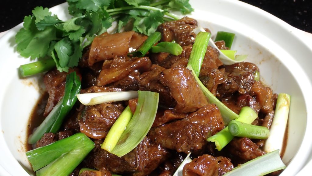 Cantonese-style Braised Beef Brisket