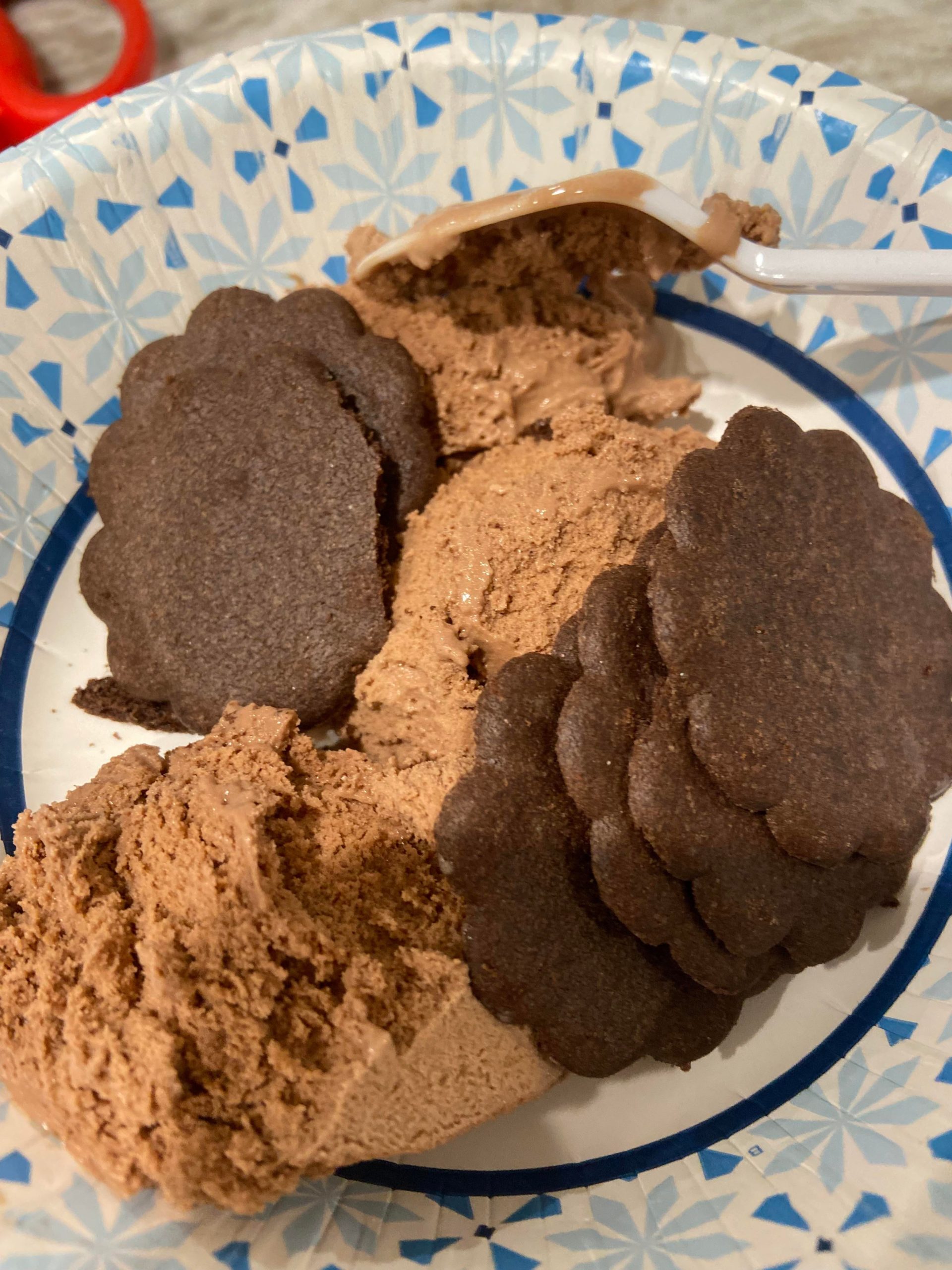 Chocolate ice cream with brownie wafers for 200 calories Dining and Cooking