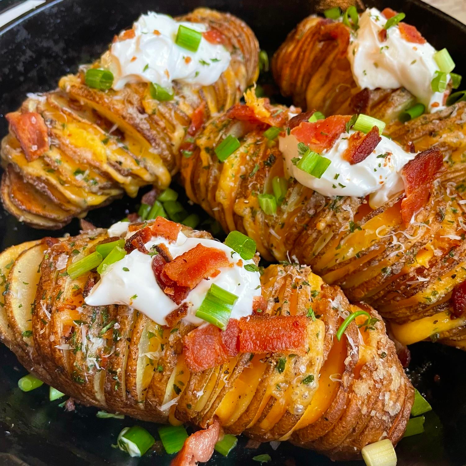 Cheesy hasselback potatoes Dining and Cooking