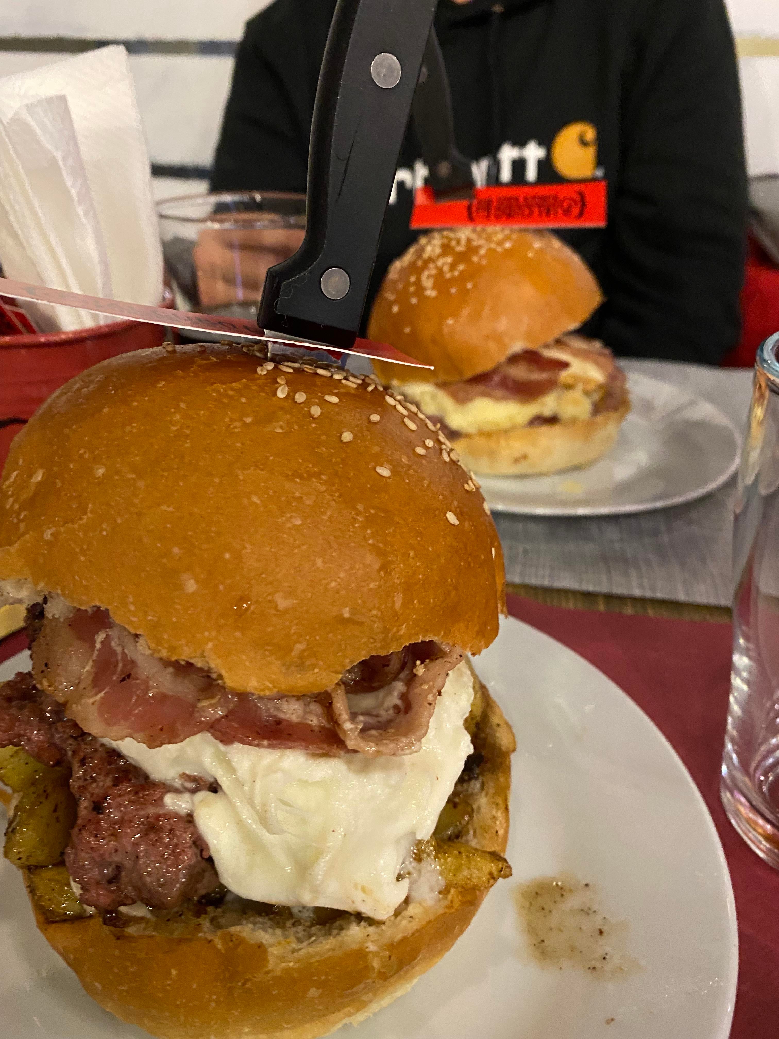 Burger lover Dining and Cooking