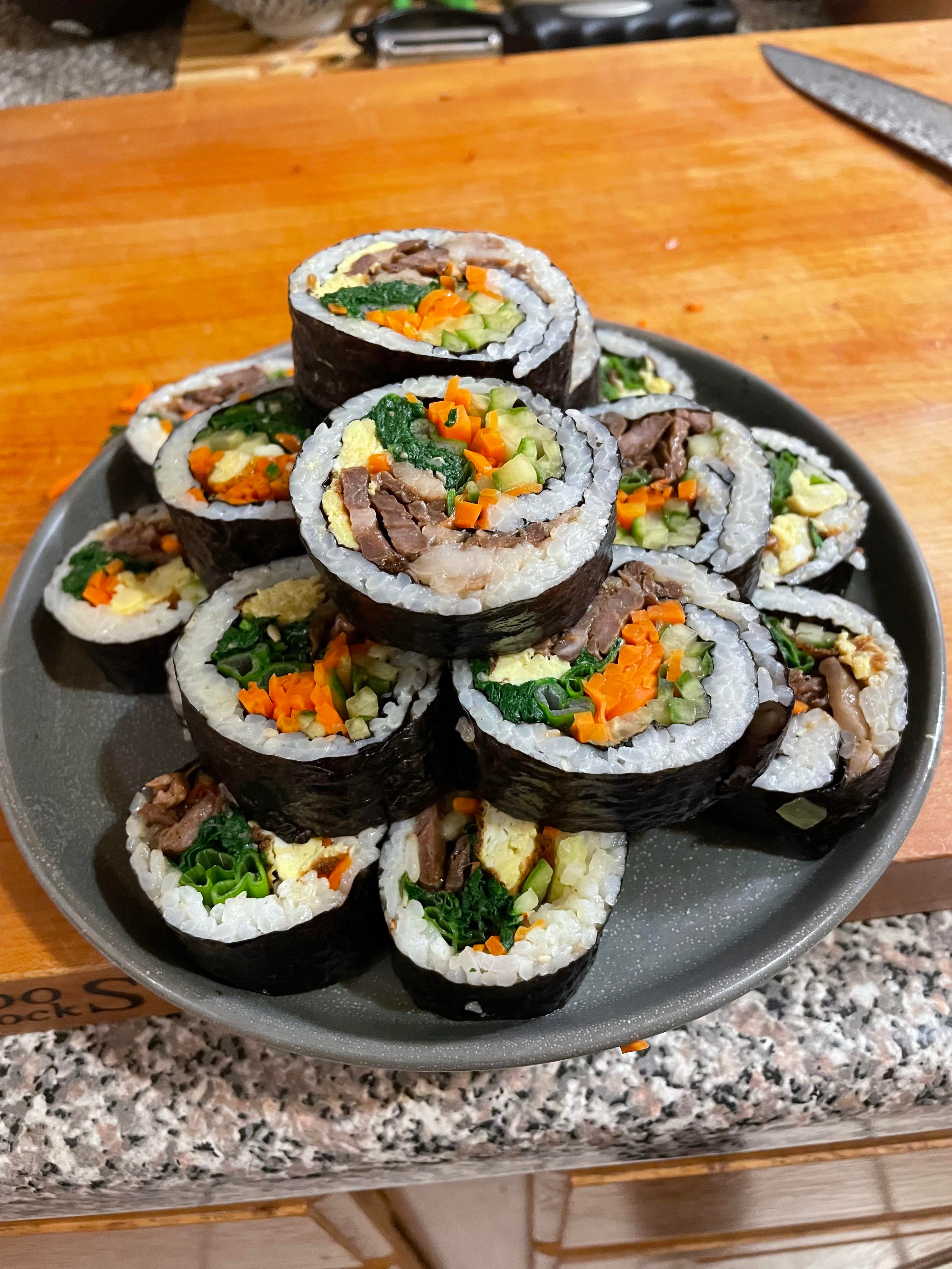 Bulgogi Kimbap! Dining and Cooking