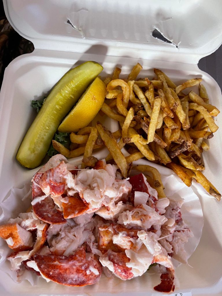 [OC] 1/2 pound Fresh Maine Lobster Roll with fresh cut french fries!
