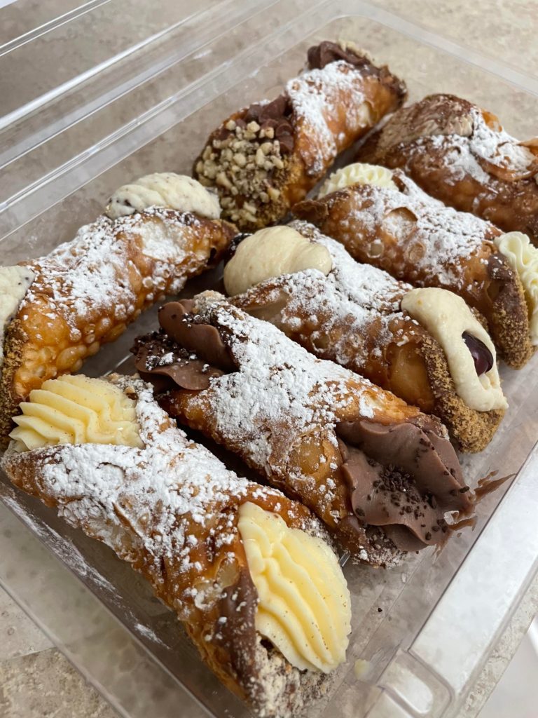 7 types of cannoli