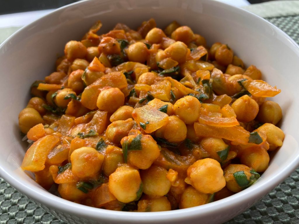 Simplest Vegan Curry (HIGH PROTEIN)