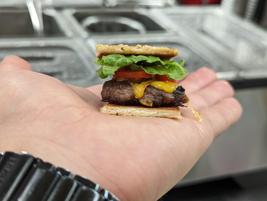 I Made a Tiny Cheeseburger at Work