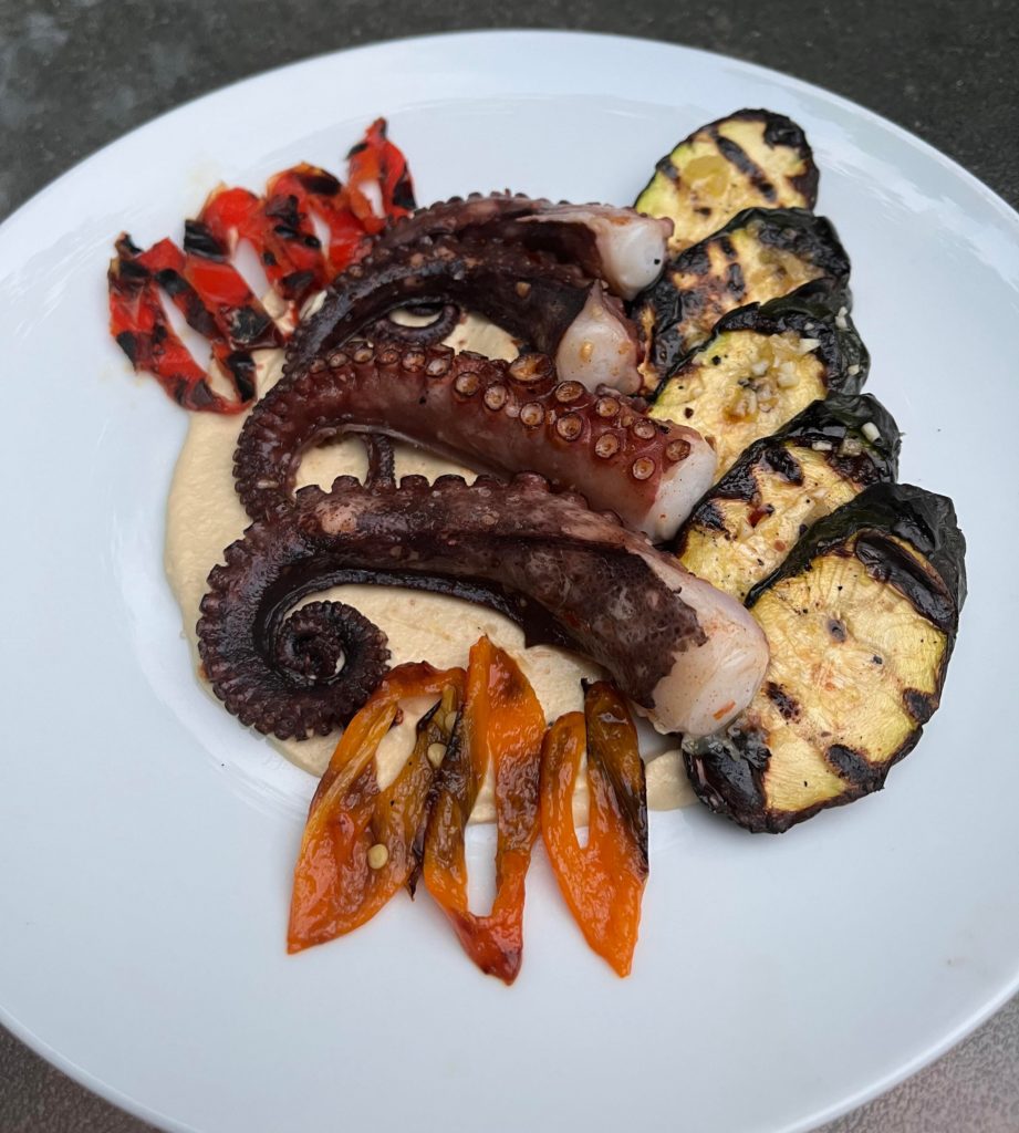 (i made) grilled octopus and veggies with garlic hummus