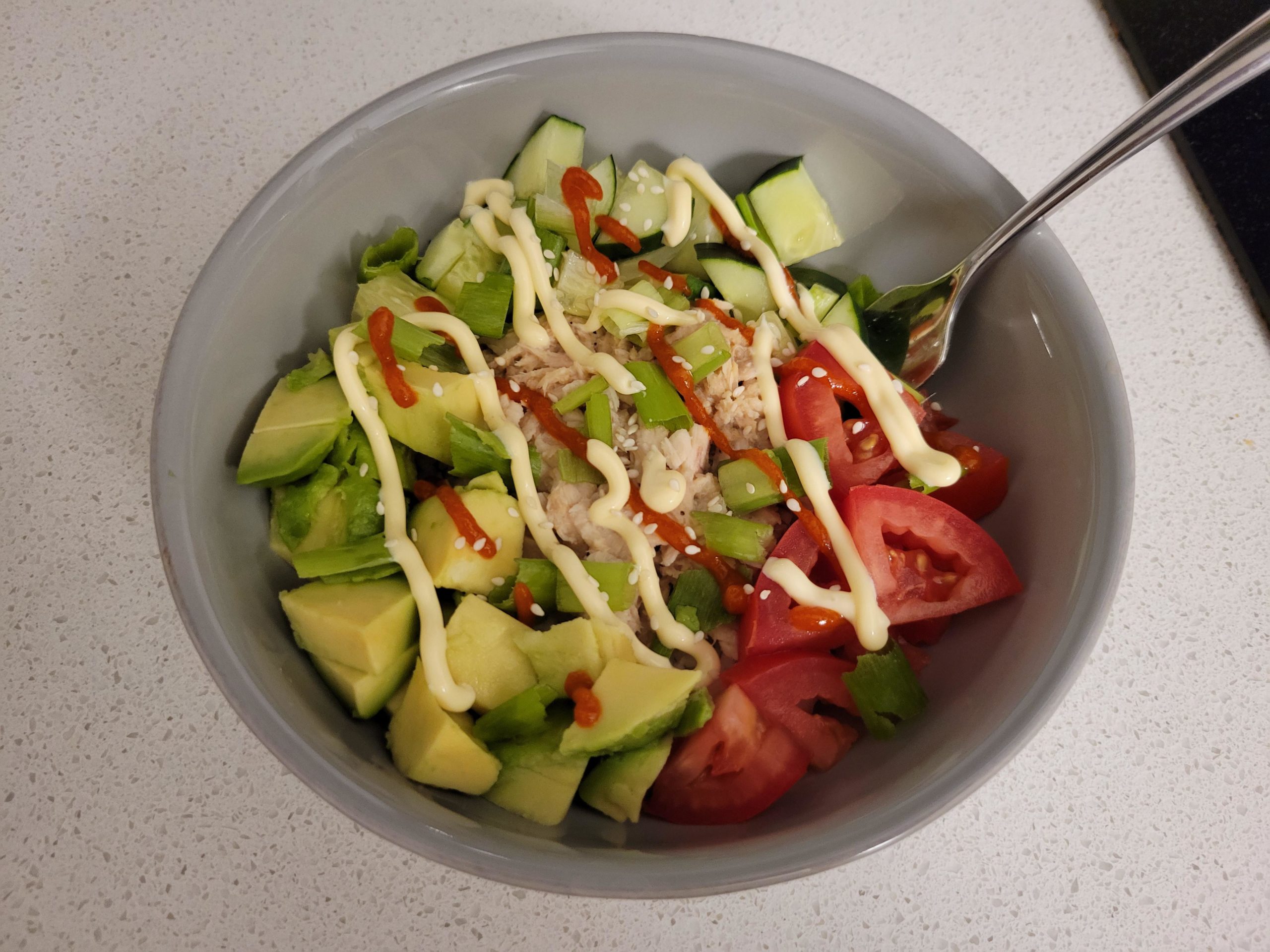 tuna poke bowl ( (380 calories) Dining and Cooking