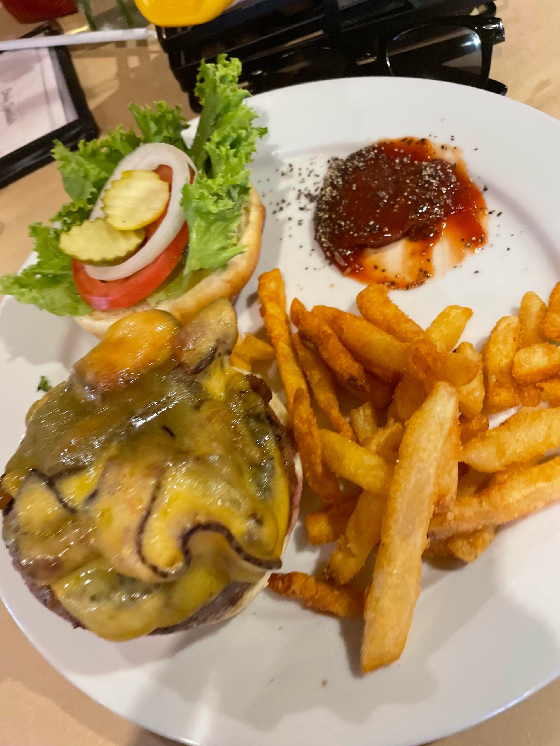 Cowboys and Angels Sticky Belly Burger!!! Dining and Cooking