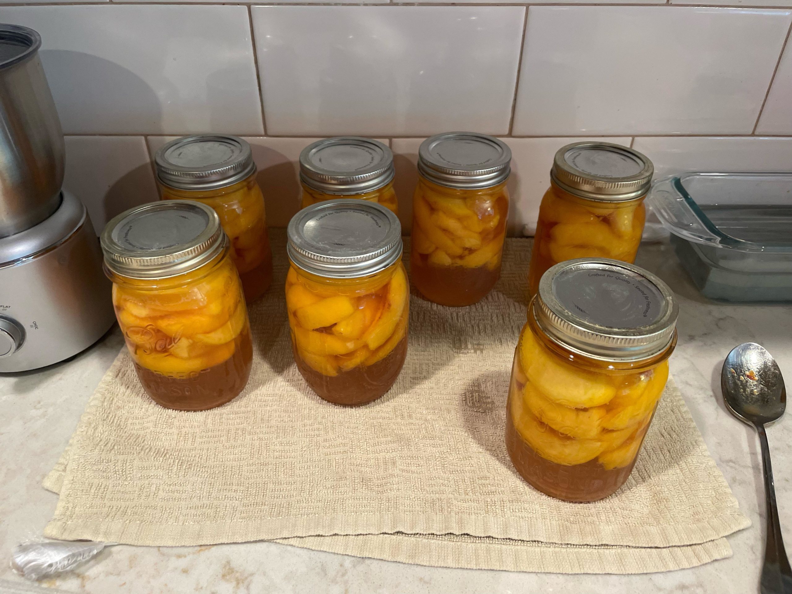 Possible broken jar? Dining and Cooking