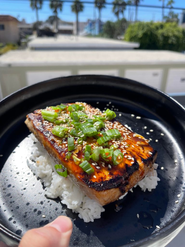 Pan seared yellowtail tuna x sweet and spicy glaze