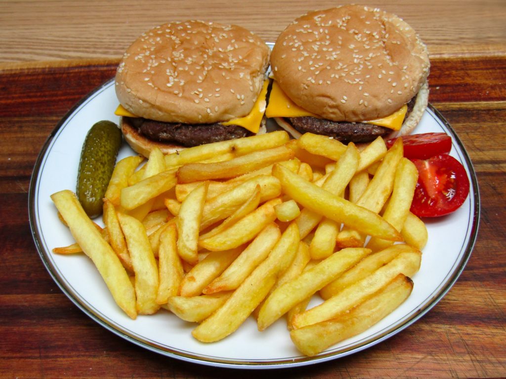 Plain Cheeseburgers (70/30) with fries