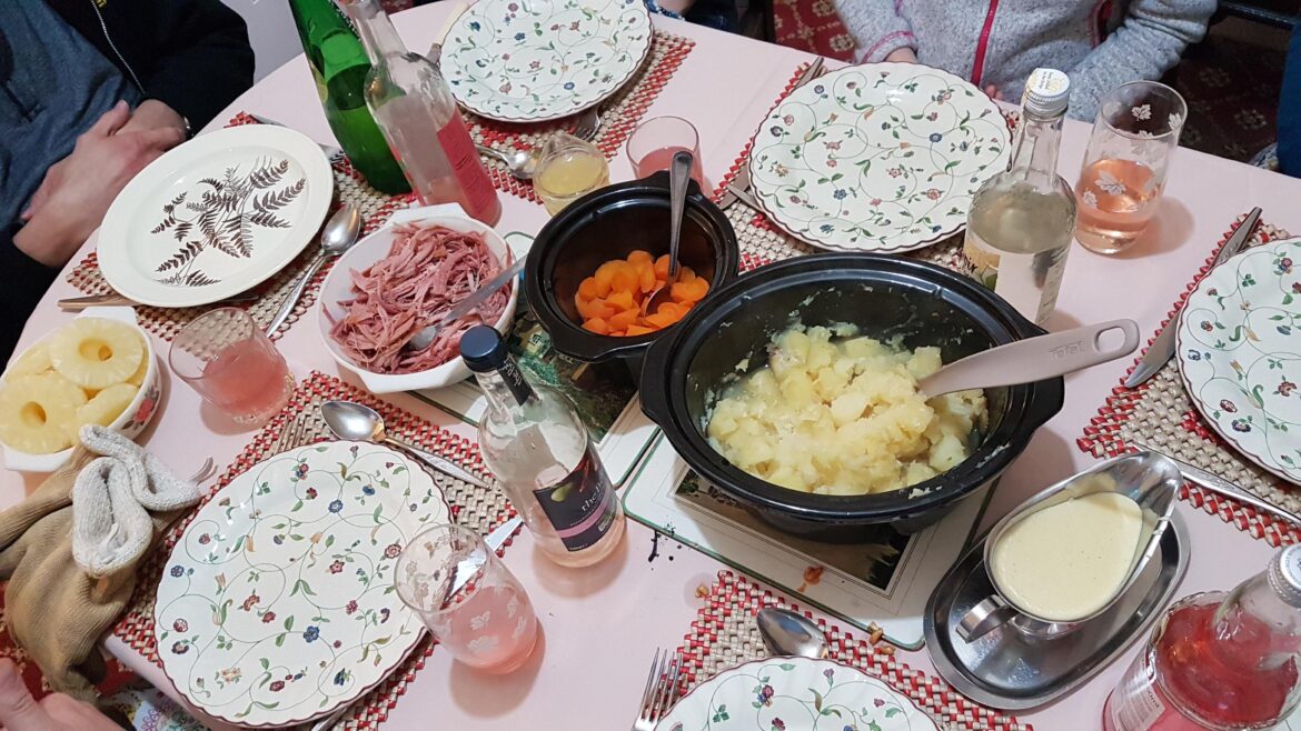 Slow cooker party dinner final result!