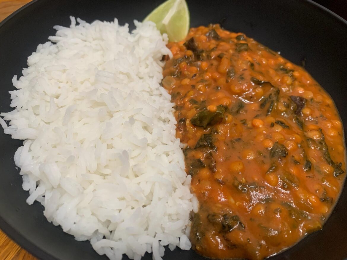 Coconut Red Lentil Curry (Recipe from u/Cilantro_Citronella)