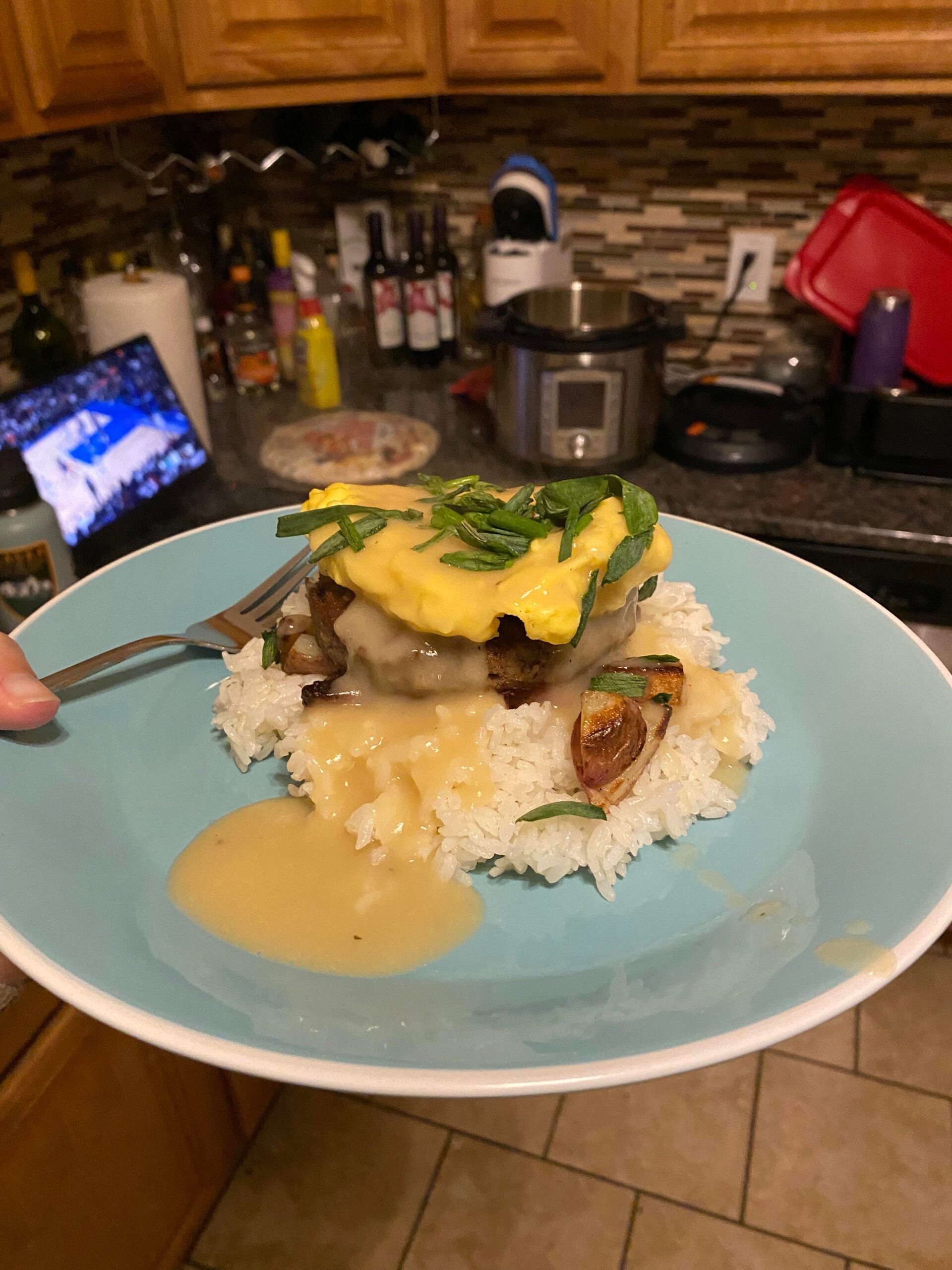 If you’ve never tried veganizing Hawaiian Loco Moco.. TRY IT RIGHT NOW