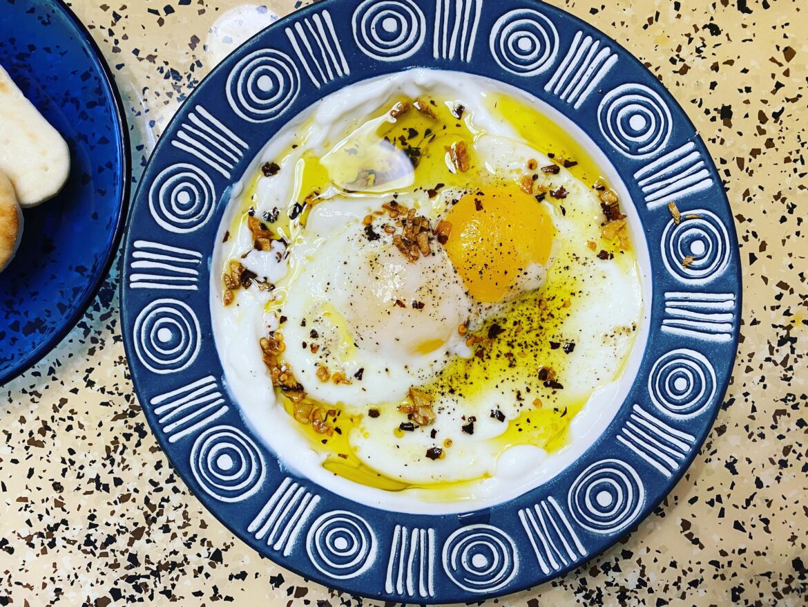 Çılbır (Turkish eggs) makes for an easy and delicious weekday breakfast!