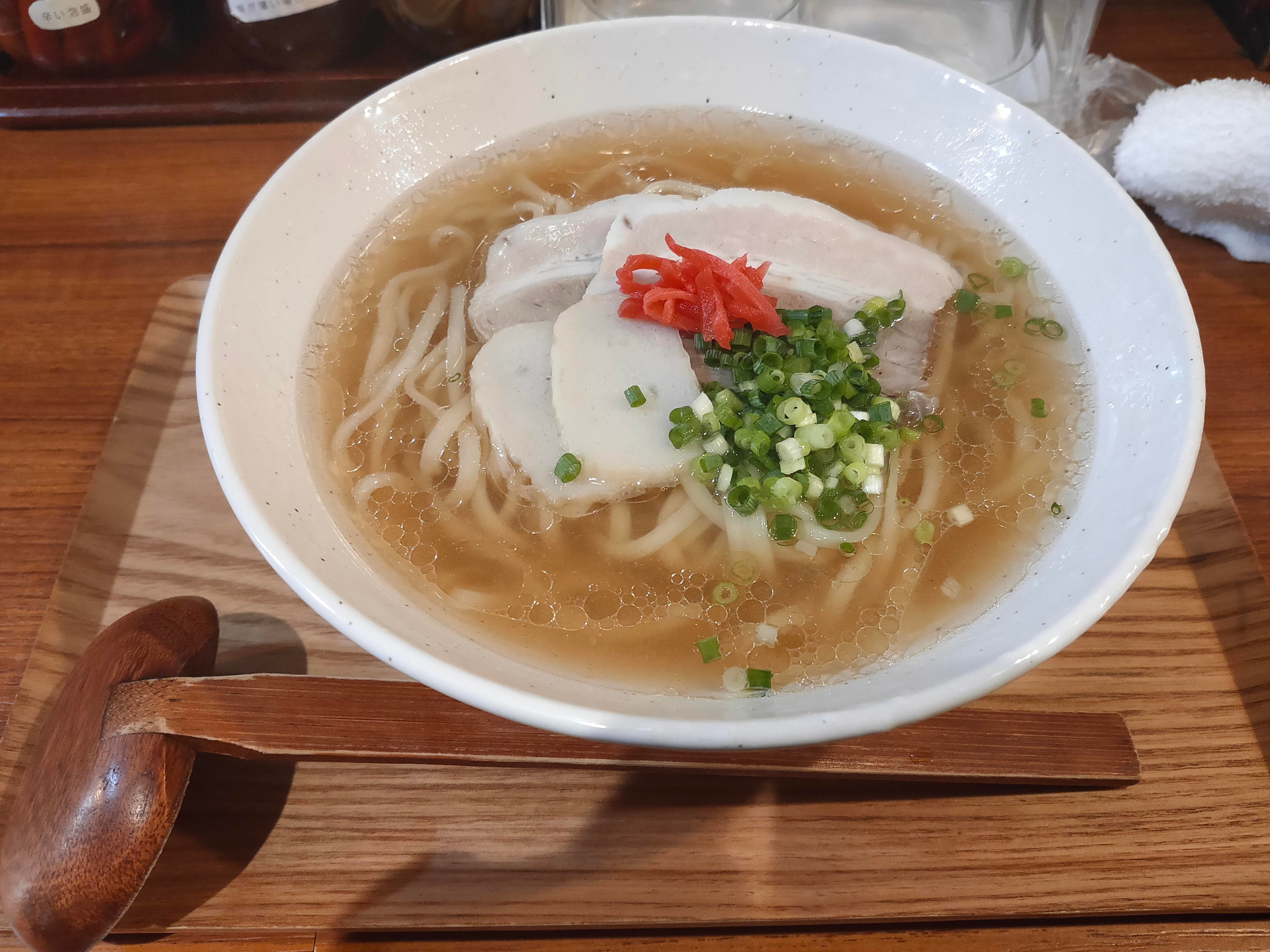 Okinawa soba (thick noodles served in a pork soup) Dining and Cooking