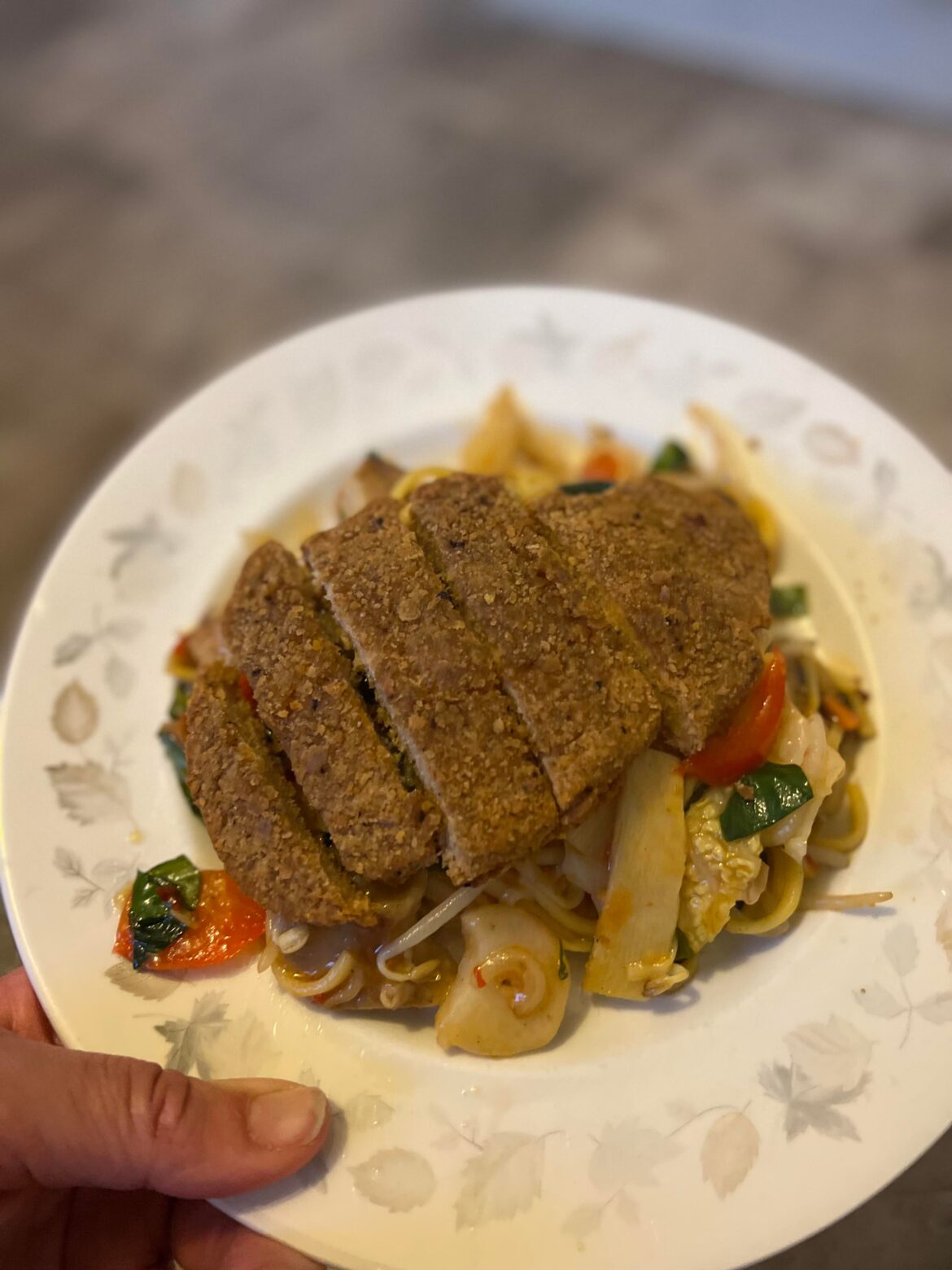 This was SUPER yummy. Sweet chilli Stirfry with bamboo shoots and water chestnuts along with a breaded chicken substitute (from Tesco). High in protein and low in saturated fat and calories.