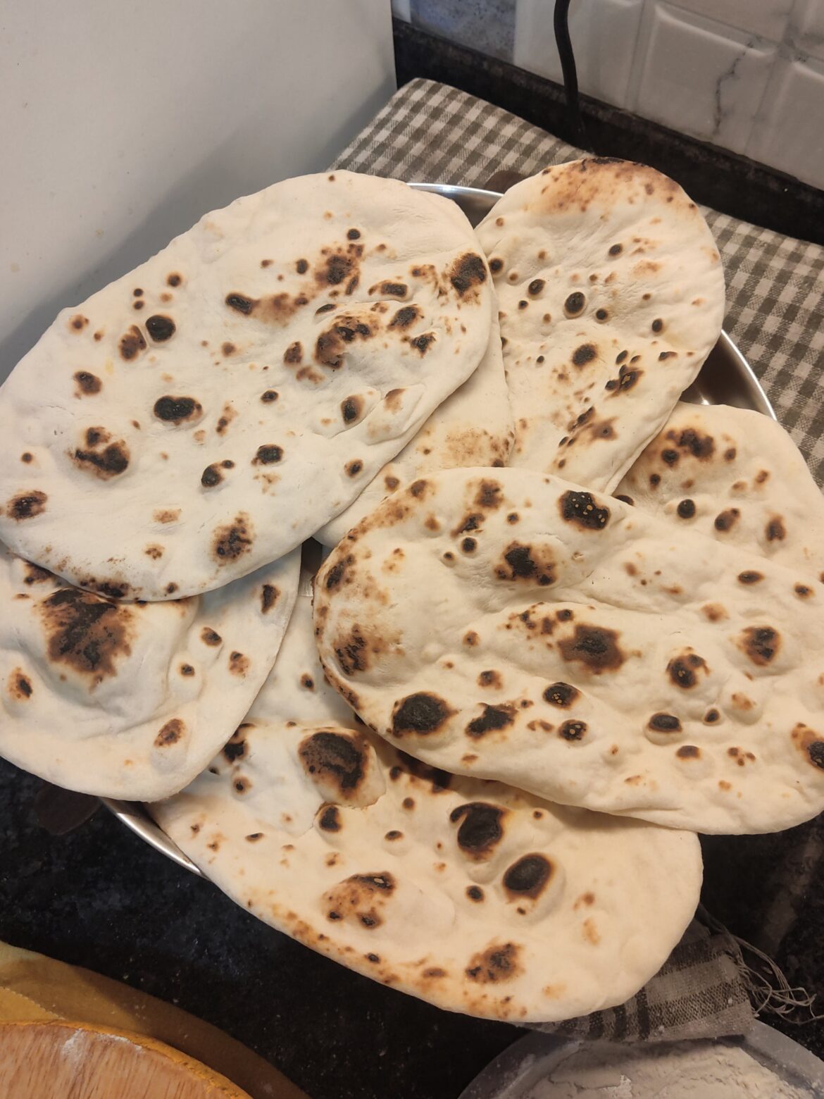 Is anyone willing to join a vegan cooking class for naan and dal (lentils) ?