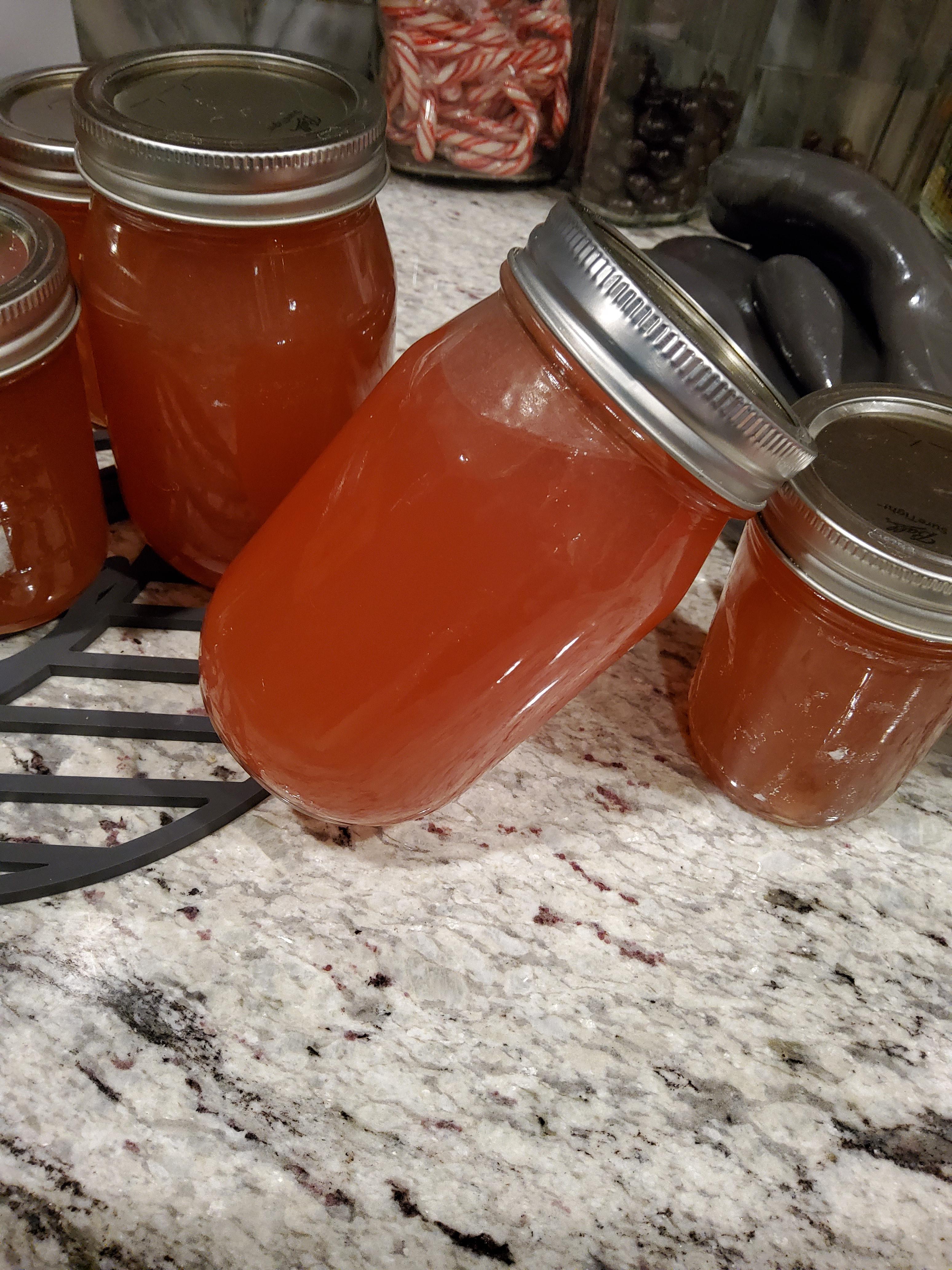 Trying to make Aplle Jelly and it will not set. Have tried liquid