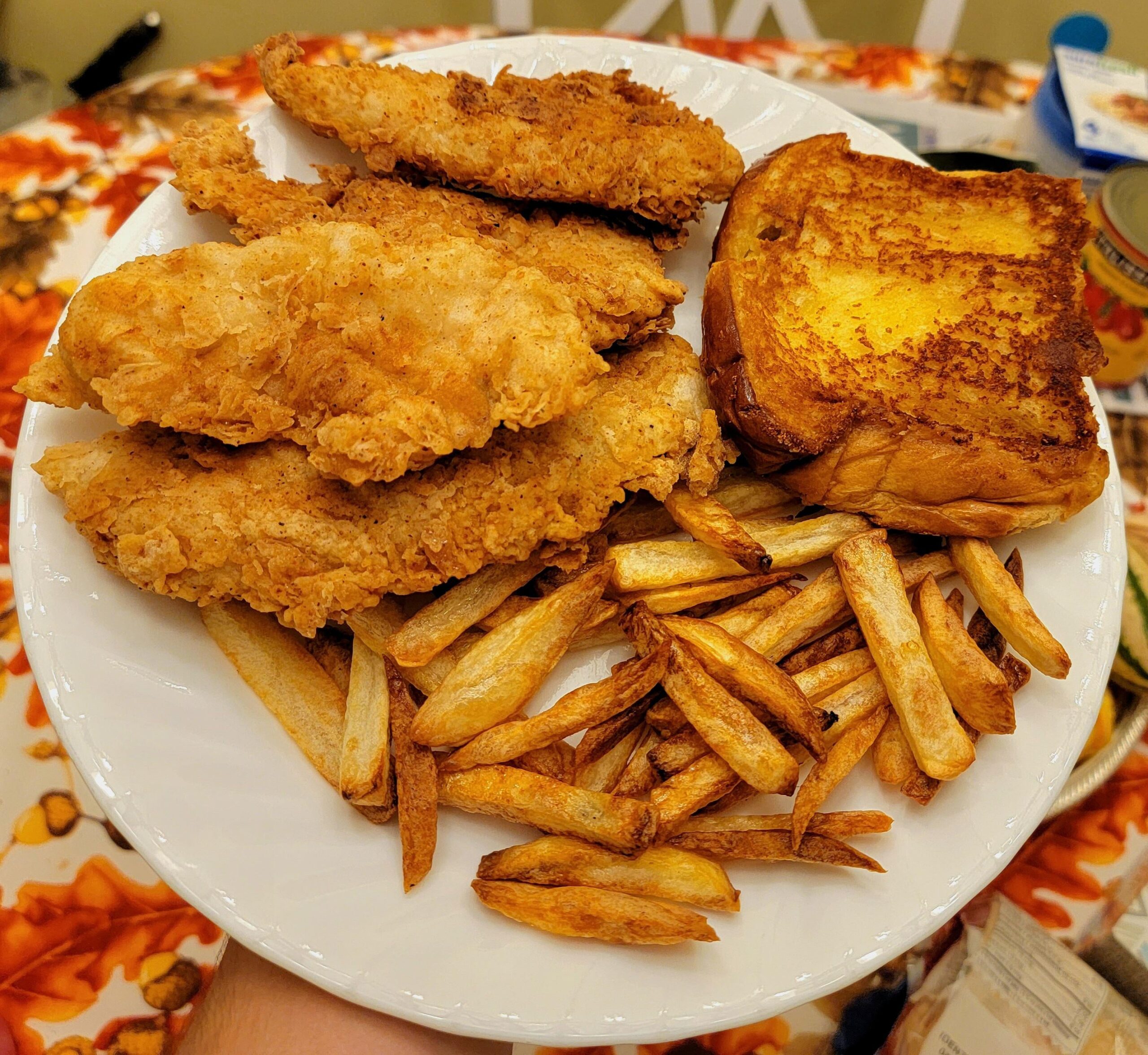 [Homemade] chicken fingers, fries, and Texas toast Dining and Cooking