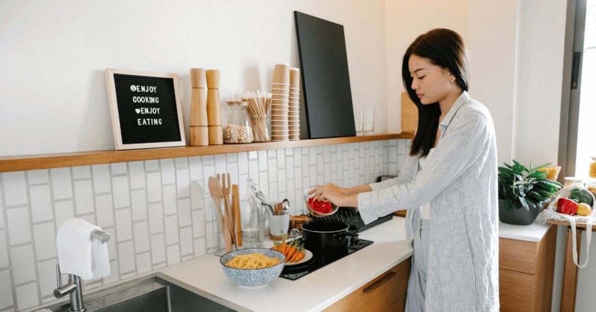 Vegan Diet Works Better to Relieve Menstrual Cramps Than Other Diets, New Research Finds