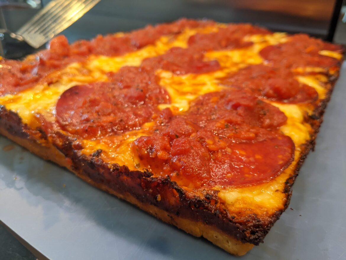 Finally bought a Detroit pizza pan to use at home