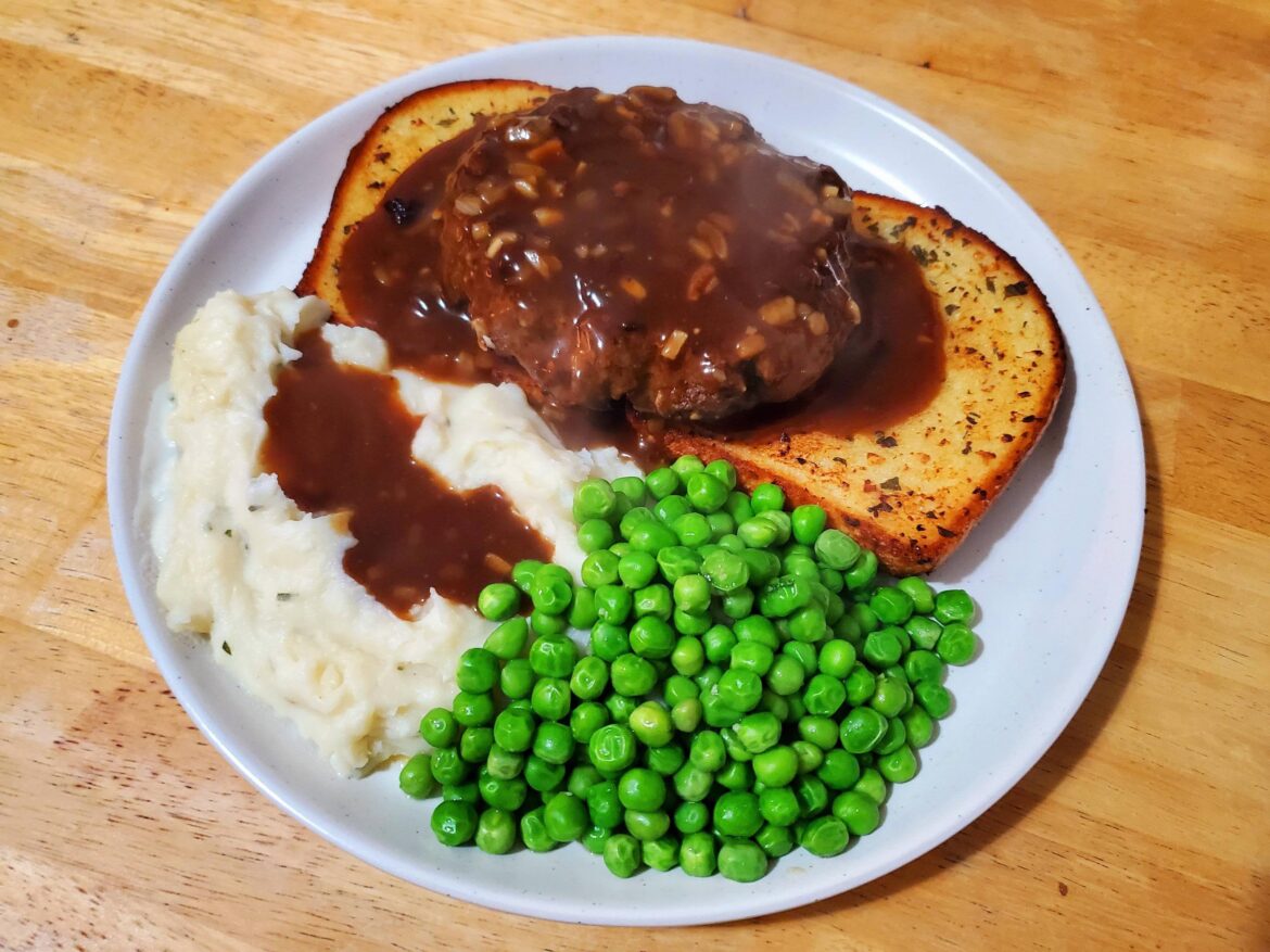 [Homemade] Canadian diner hamburger plate