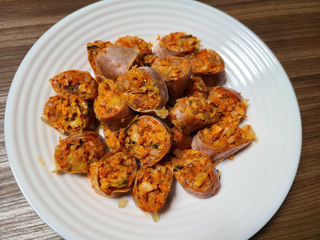 Made soy sauce kalguksu tteokbokki (칼떡볶이) and kimchi sundae! Dining