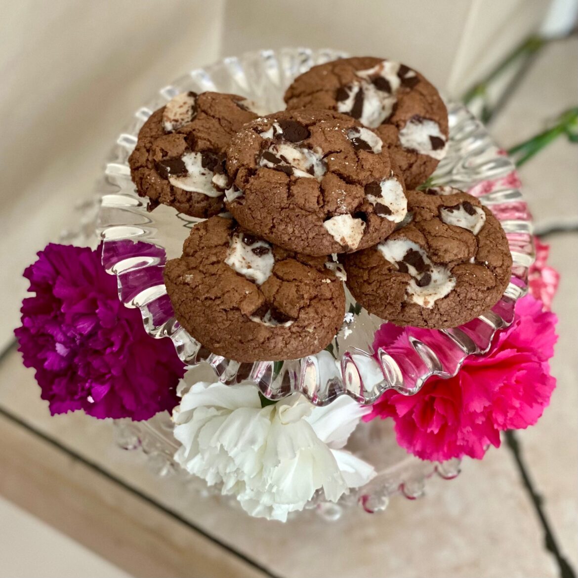 Peppermint Chocolate Fudge Cookies (Recipe)