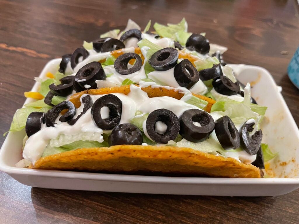 white people taco night!!!!!!!!!🌮🌮