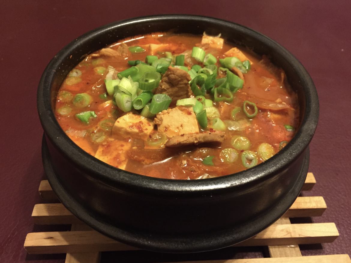 I made Maangchi's Kimchi-jjigae 김치찌개 tonight... so good