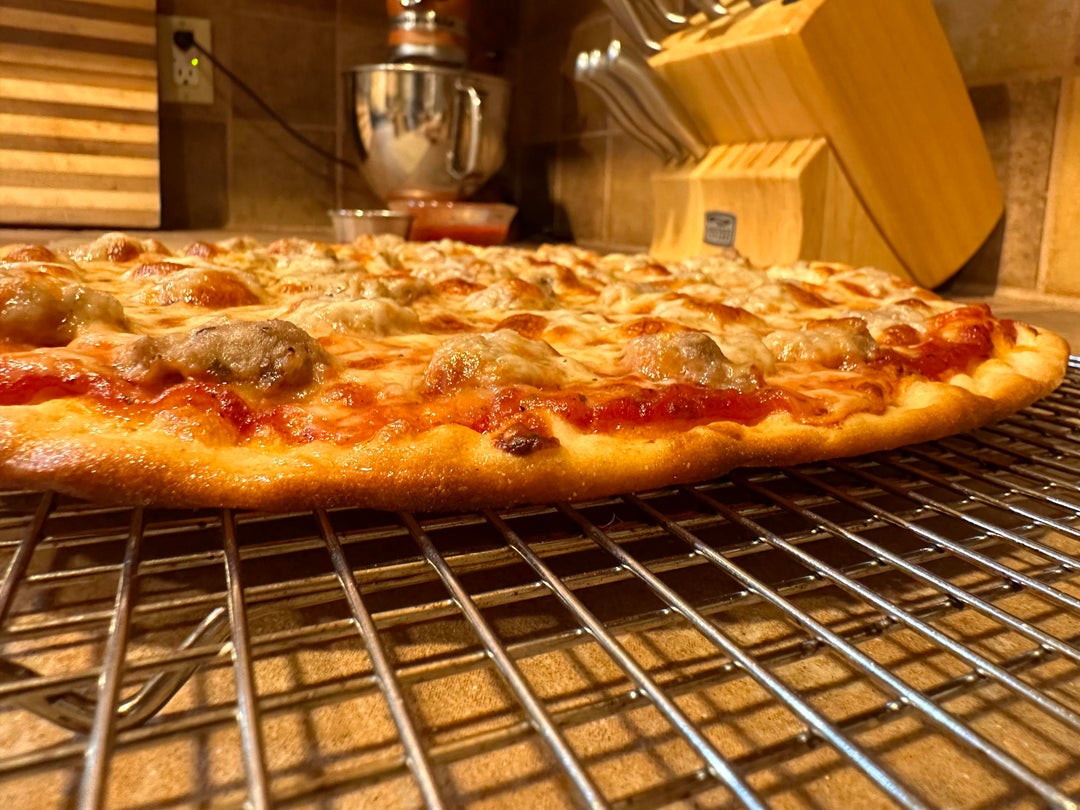 First Attempt At A Chicago Tavern style Dining And Cooking