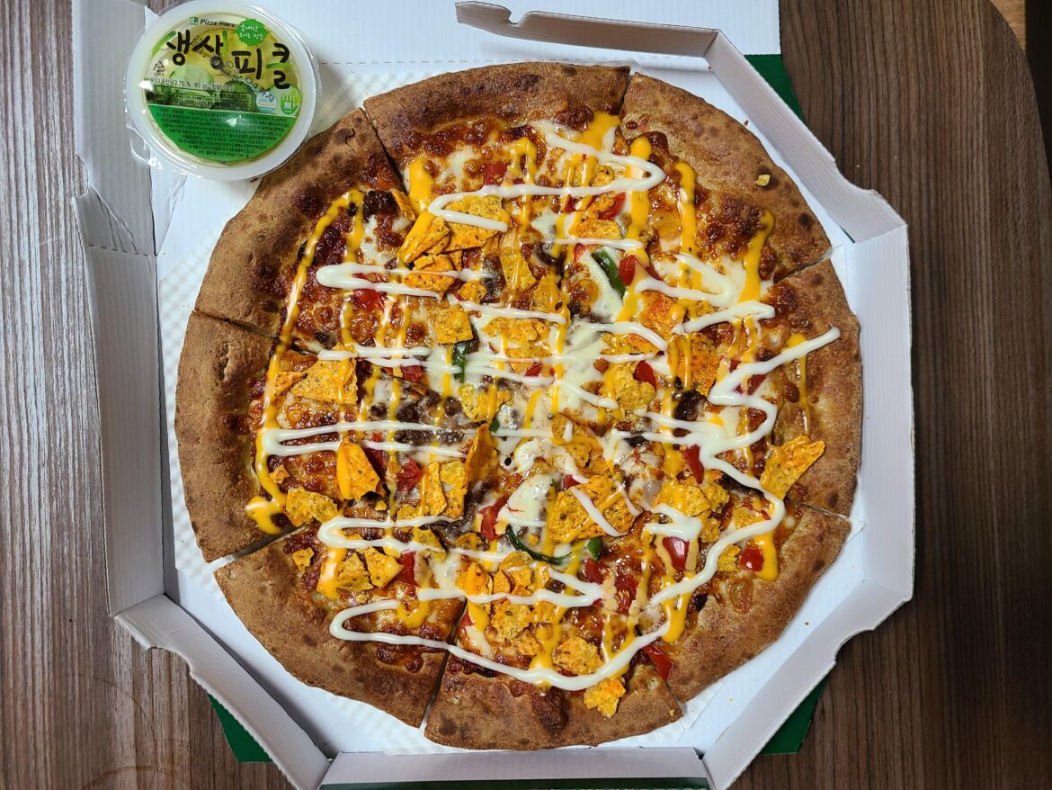 Bulgogi Taco Pizza in Korea