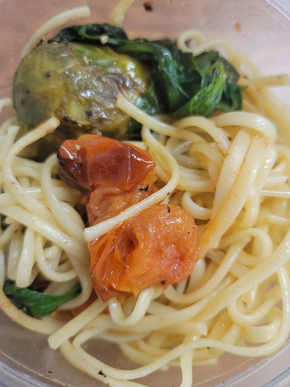 Brown-bagging a lunch that's plant-based and pretty