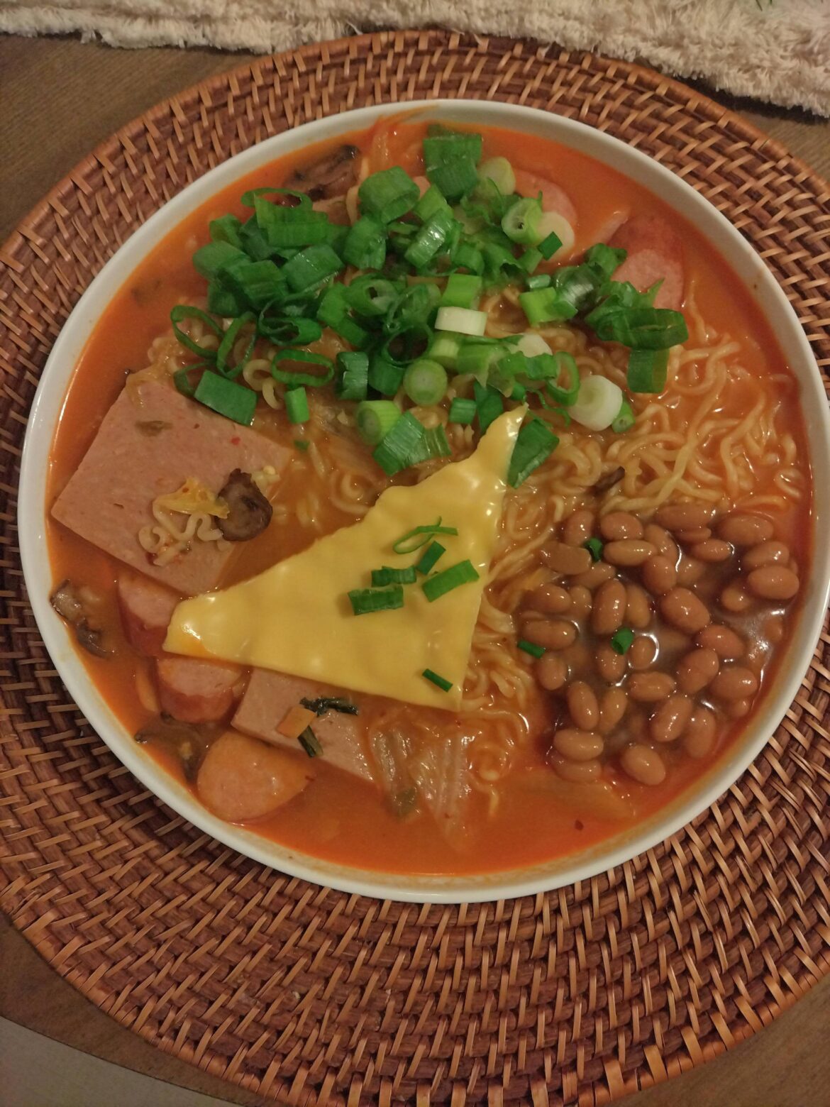 My first try at budae jjigae with Shin Ramyun